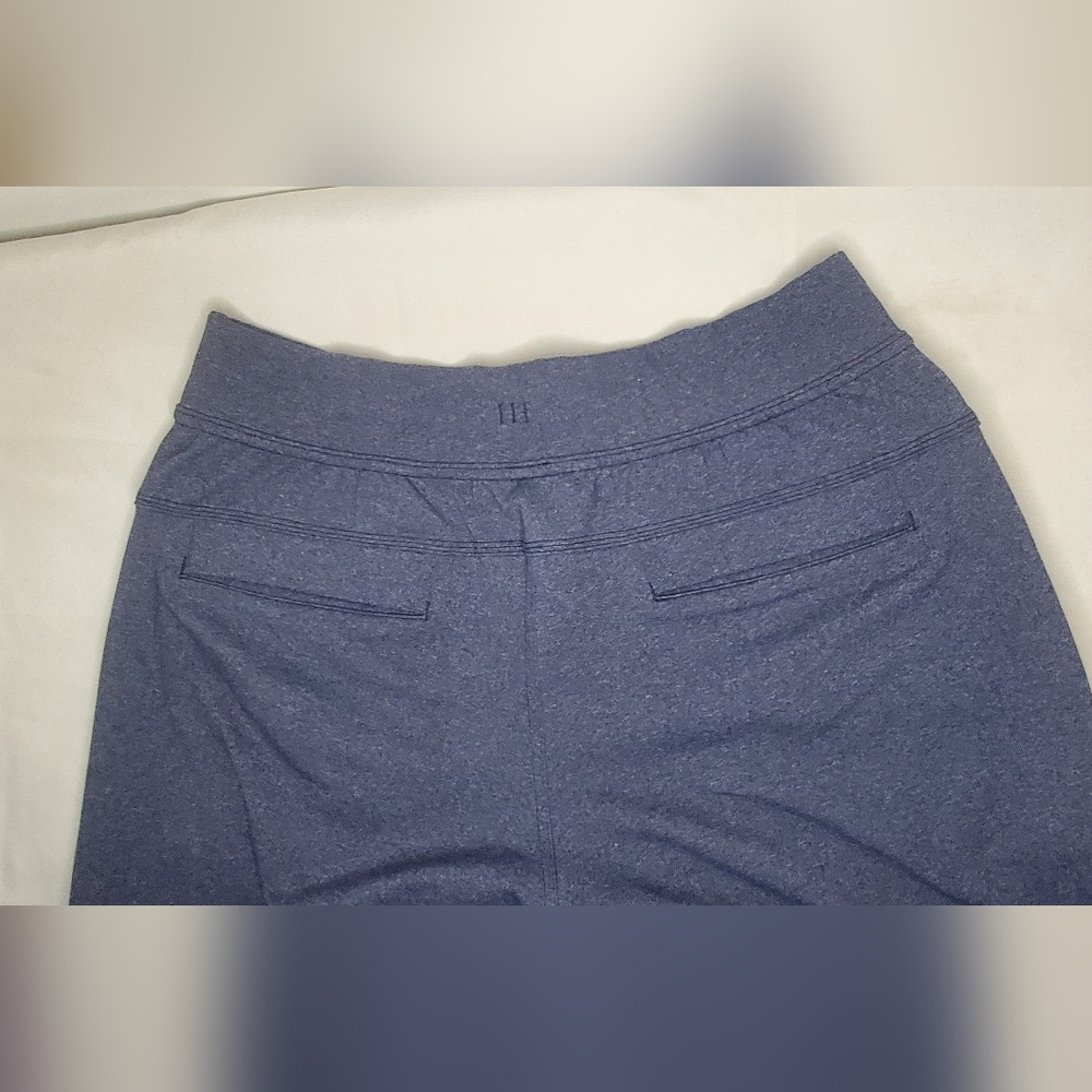 lululemon athletica Men's Blue Joggers - Picture 4 of 8